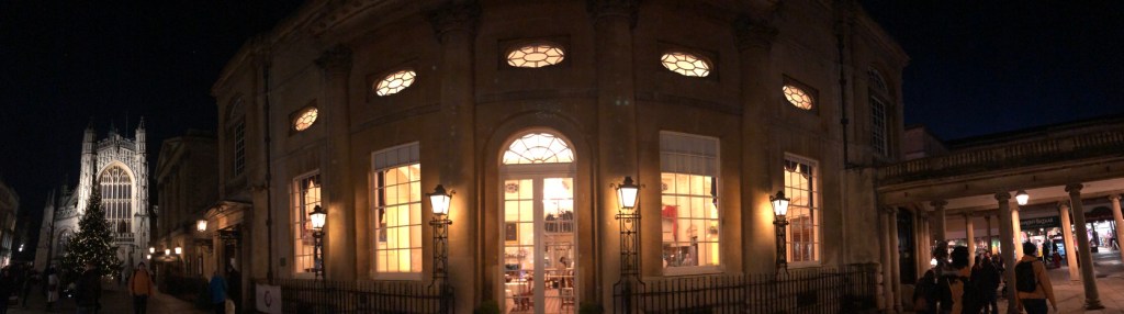 Bath Abbey and the Pump Rooms in Bath